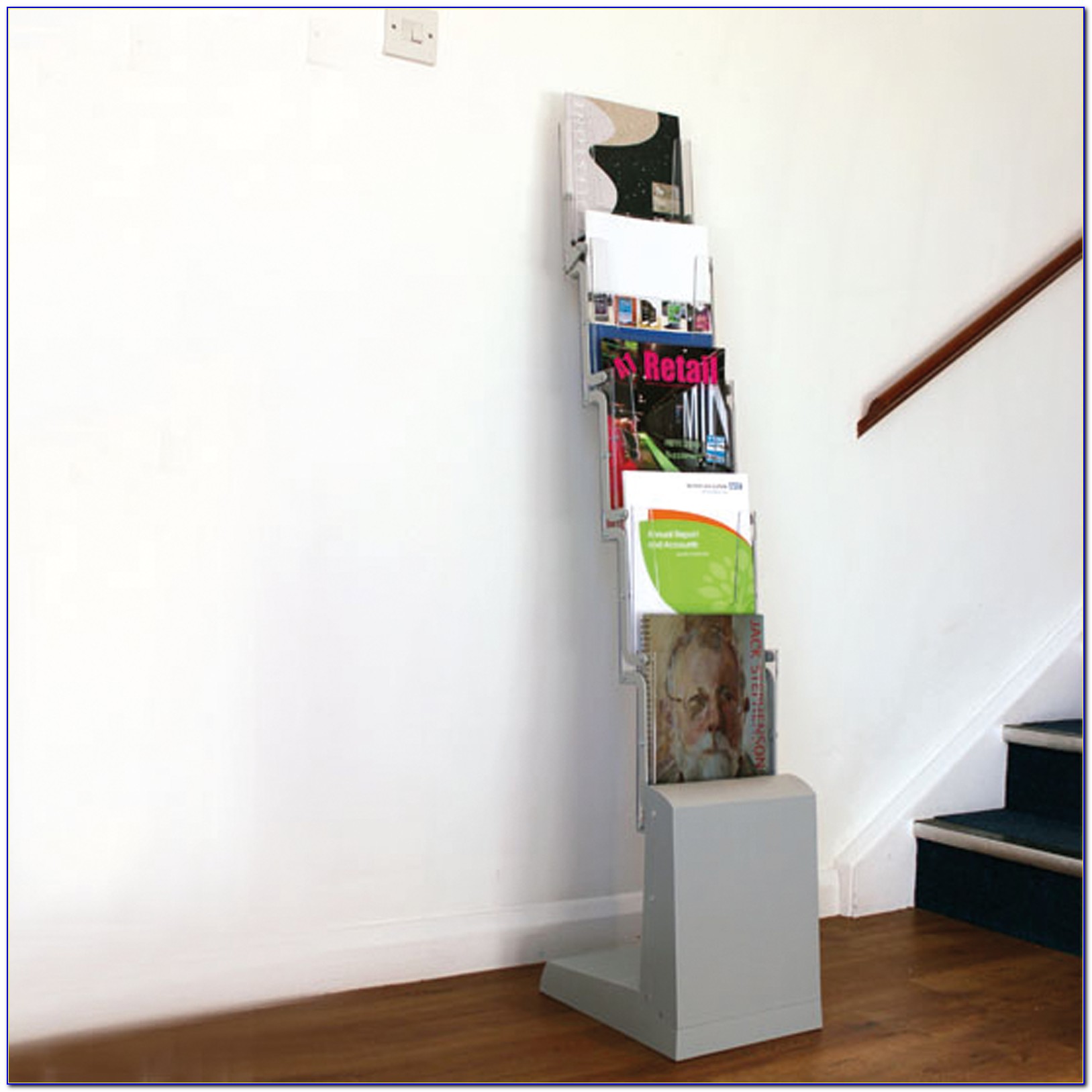 Collapsible Brochure Stand